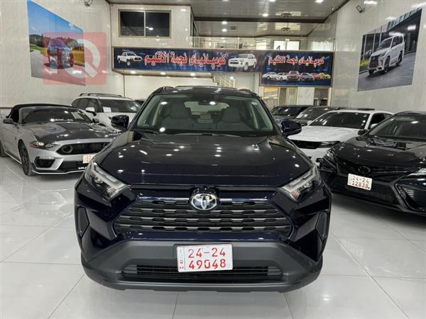 Toyota for sale in Iraq